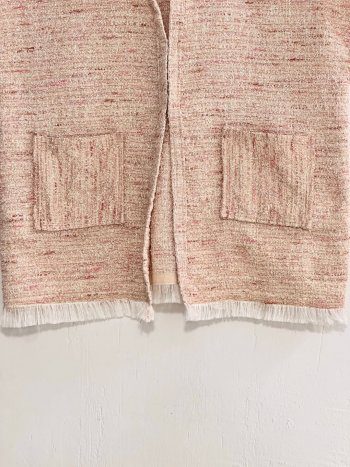 vista detalle de bolsillos y desflecado cuerpo botosani -dearroyo studio