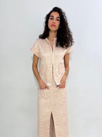 vista delantera en modelo del cuerpo botosani -dearroyo studio