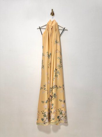 delantero en percha del vestido cordova -dearroyo studio